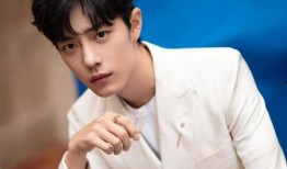 圈内真实爆料肖战是谁啊,肖战的真实身份，圈内爆料令人震惊！