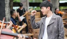 爆料张杰恋爱了吗视频播放,视频播放引发网友热议